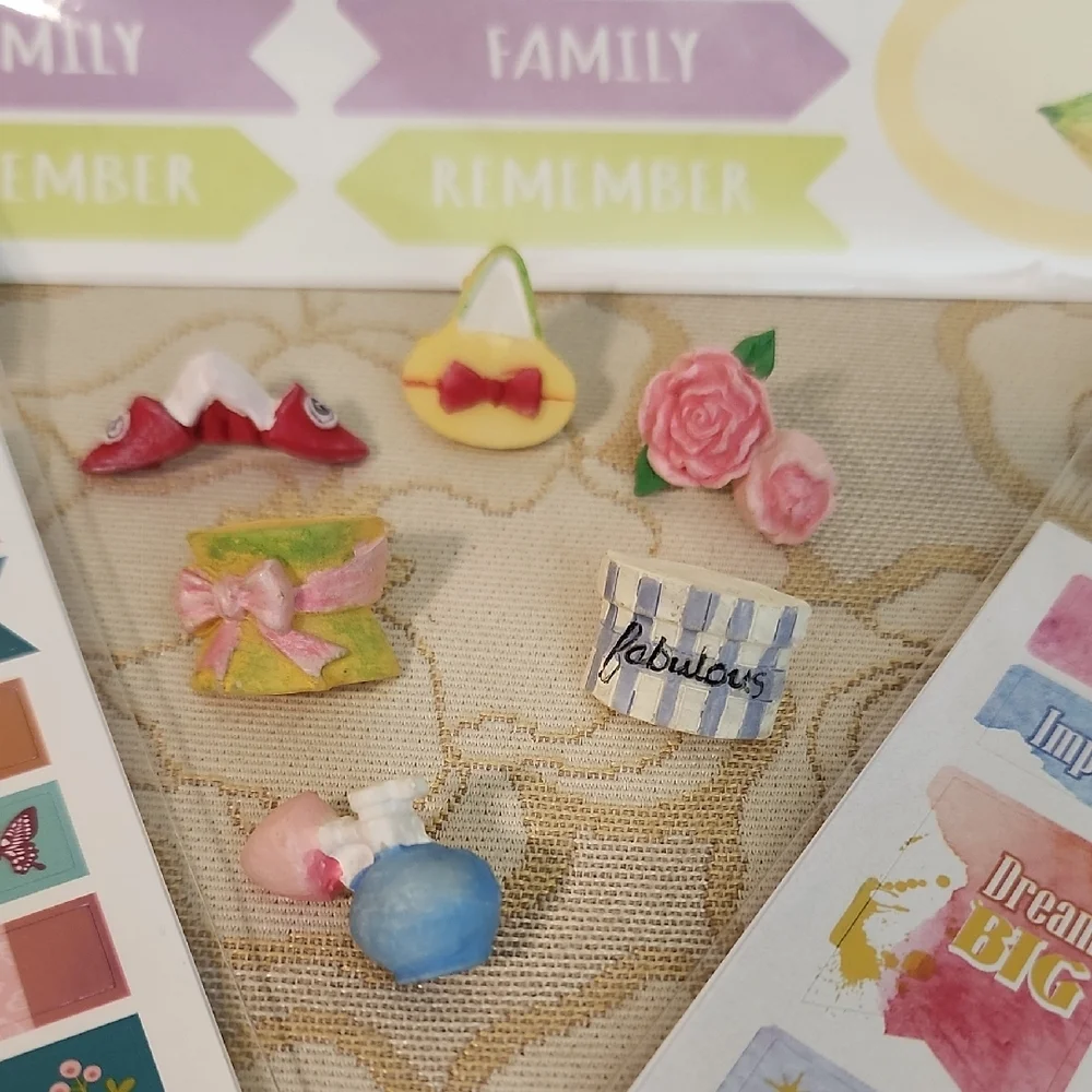 Planer Sticker Set with Decorative Push Pins